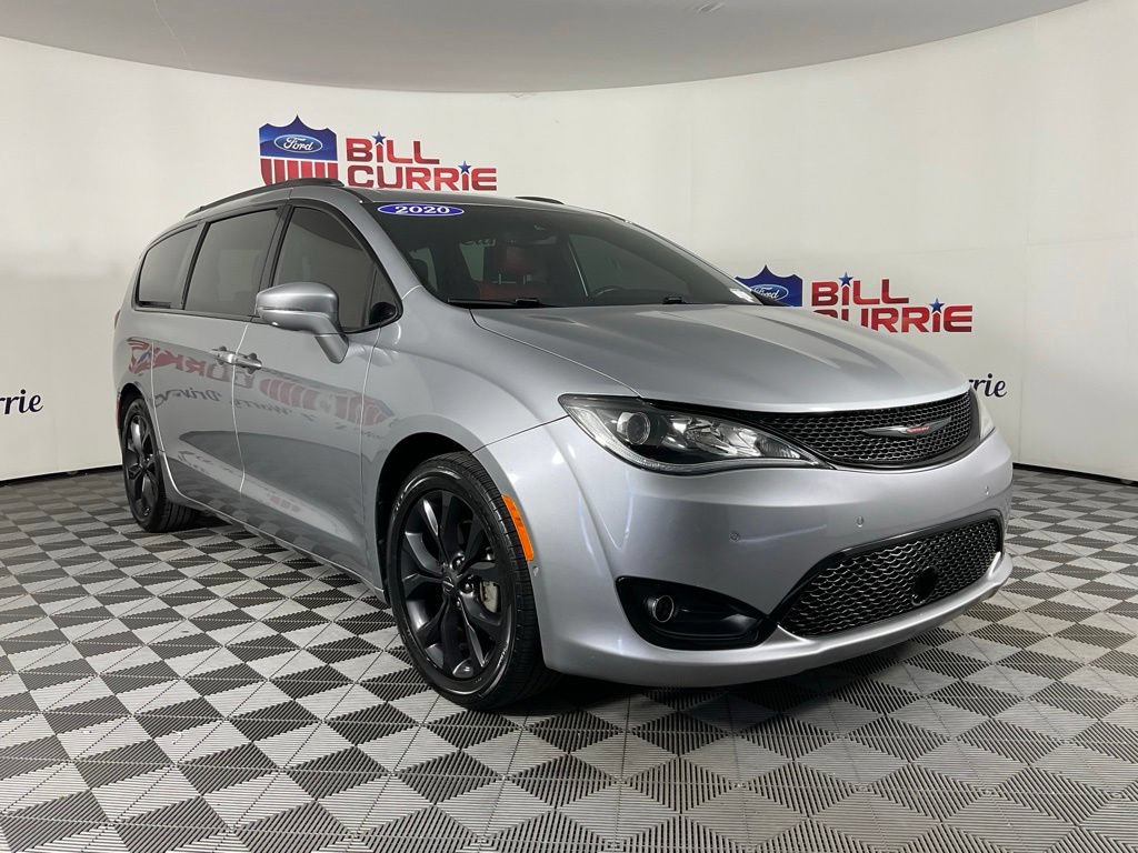 Used 2020 Chrysler Pacifica Limited w/ Quick Order Package 27H Red S FWD image 1