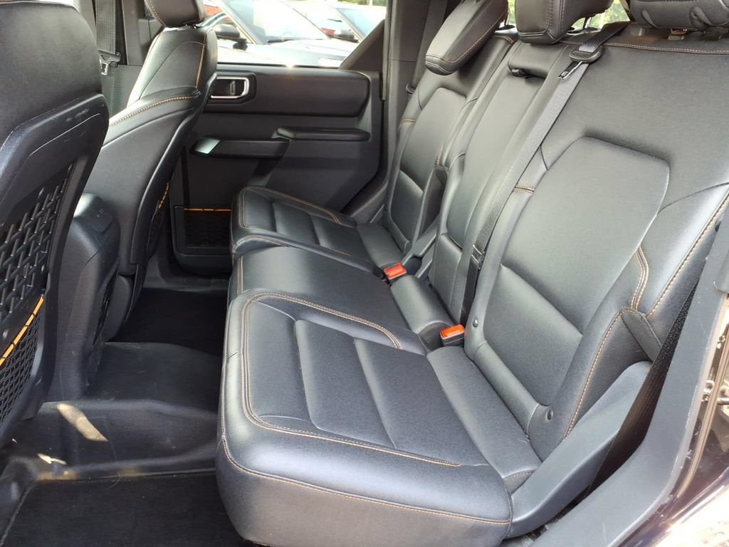 Certified 2024 Ford Bronco Badlands AWD/4WD image 16