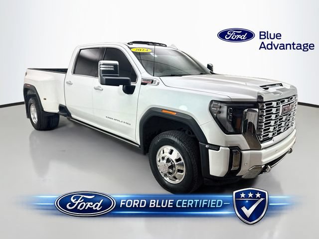 Used 2024 GMC Sierra 3500 Denali w/ Technology Package AWD/4WD image 1