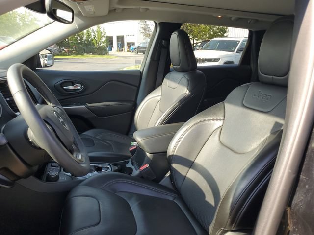 Used 2022 Jeep Cherokee Limited w/ Elite Package AWD/4WD image 5