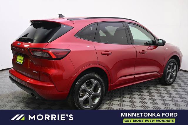 Certified 2024 Ford Escape ST-Line w/ Tech Pack #1 AWD/4WD image 7