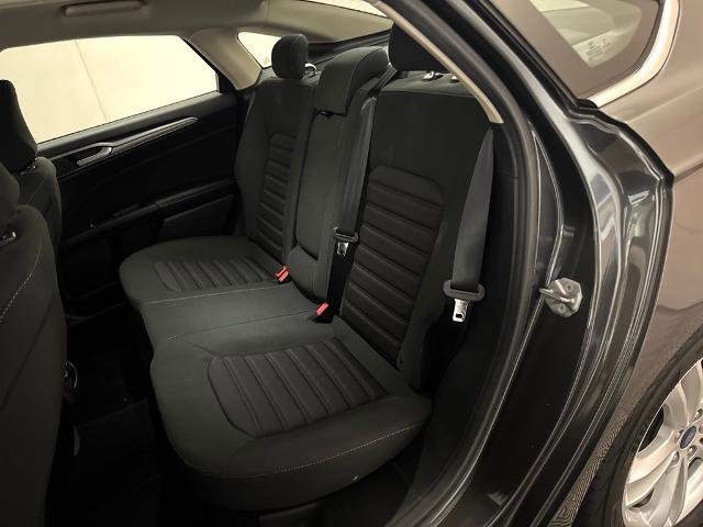 Certified 2018 Ford Fusion SE image 31