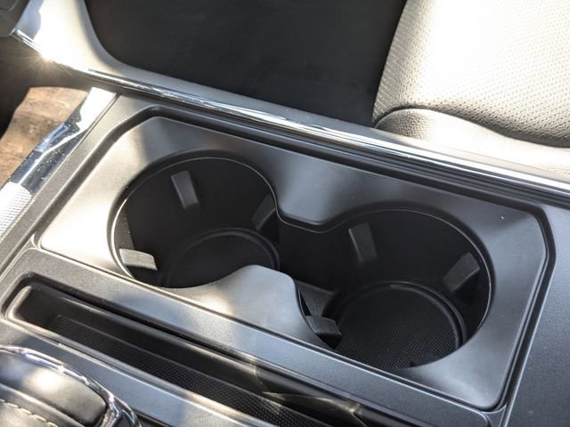 Certified 2022 Ford F150 Lariat w/ Equipment Group 502A High image 18