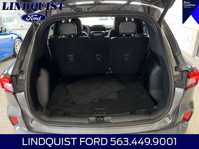 Certified 2024 Ford Escape ST-Line w/ Tech Pack #1 AWD/4WD image 18