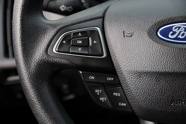 Certified 2018 Ford Focus SE image 18