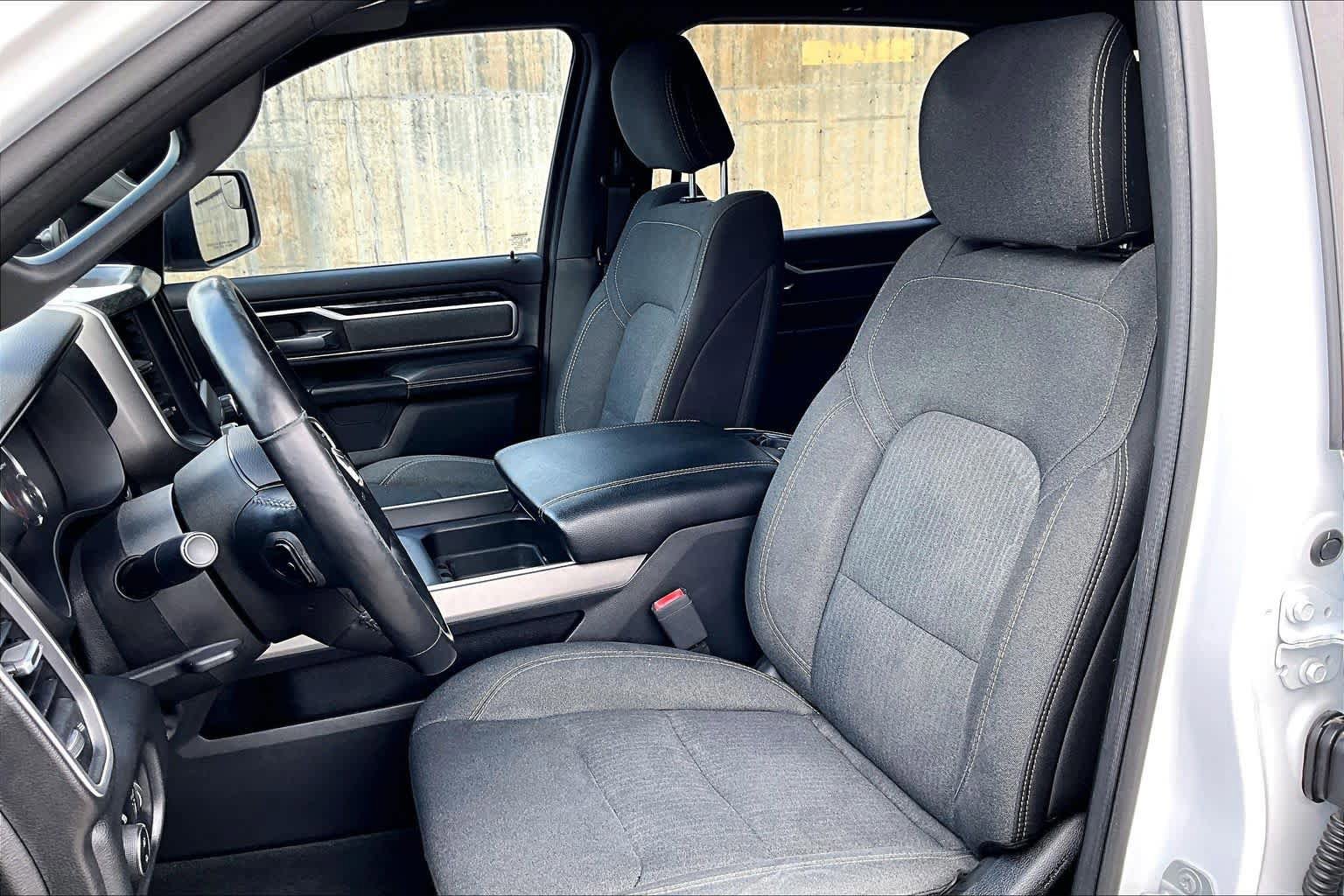 Used 2019 RAM 1500 Big Horn RWD image 12