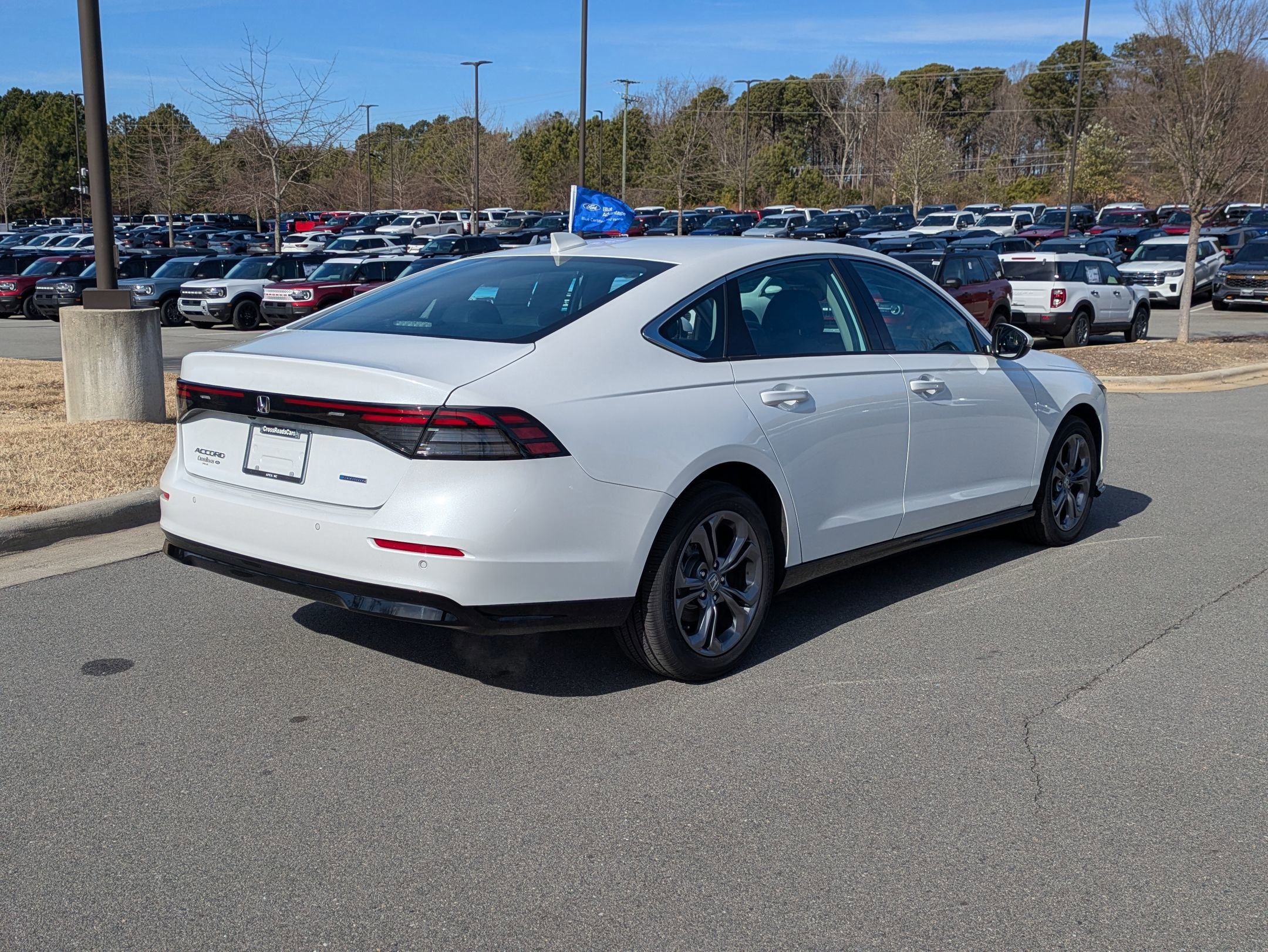 Used 2024 Honda Accord EX-L image 6