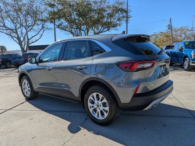 Certified 2023 Ford Escape Active w/ Tech Pack #2 image 2