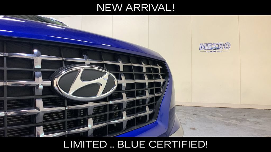 Used 2024 Hyundai Venue Limited FWD image 38