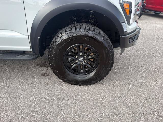 Certified 2026 Ford F150 Raptor AWD/4WD image 39