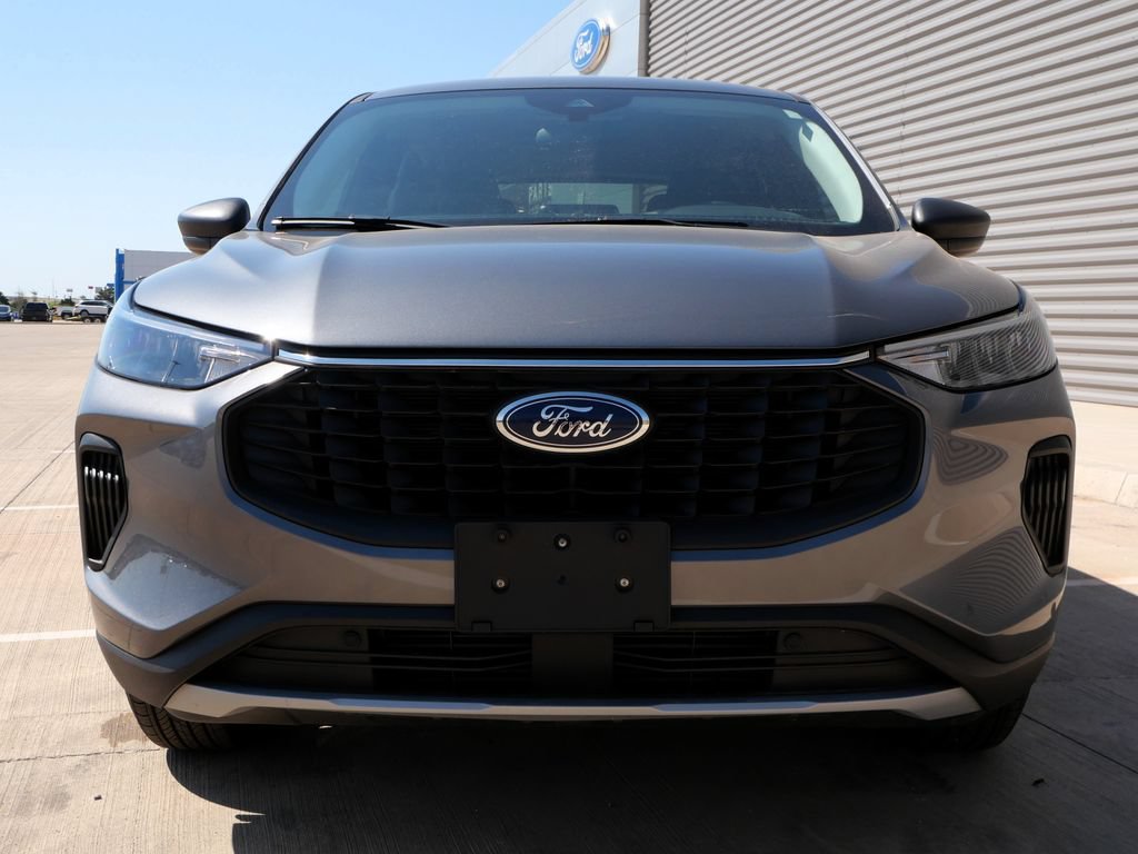 Certified 2025 Ford Escape Active AWD/4WD image 4