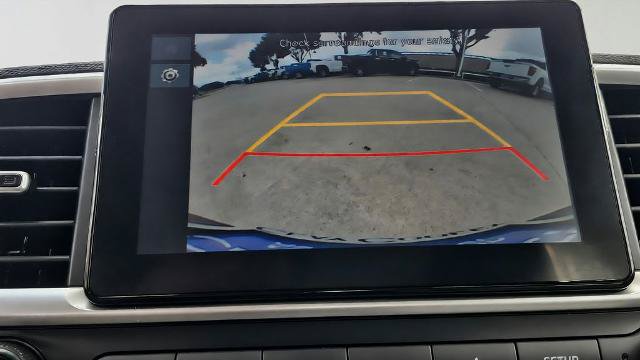 Used 2025 Hyundai Venue SEL FWD image 21