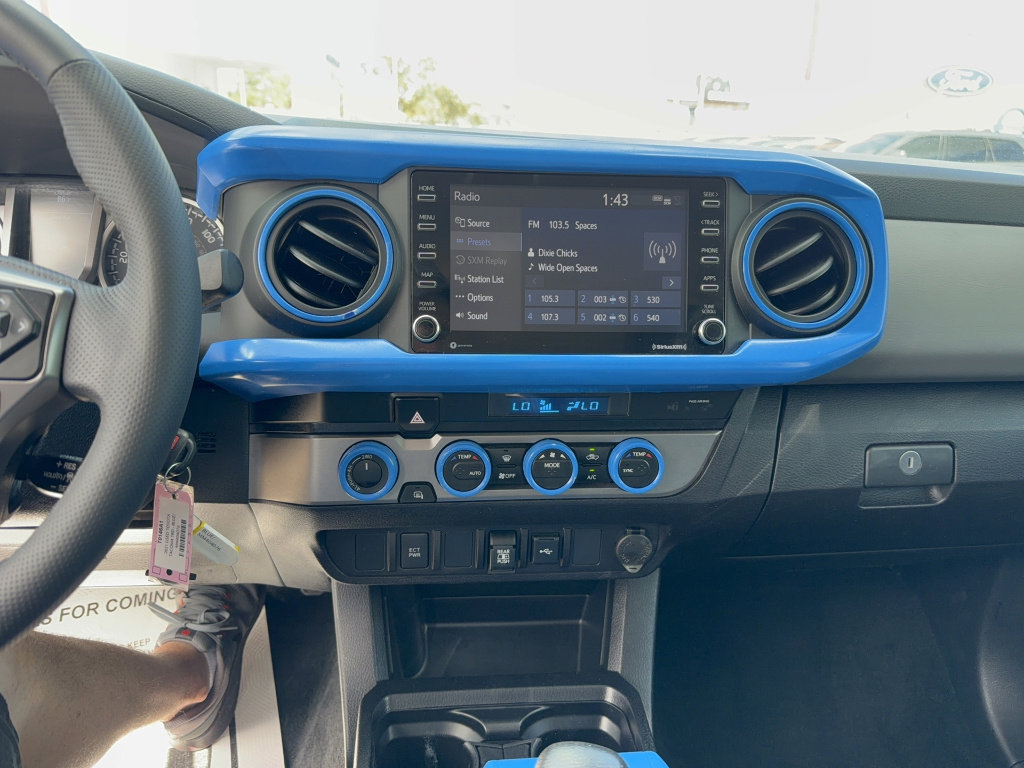 Used 2021 Toyota Tacoma SR5 image 20