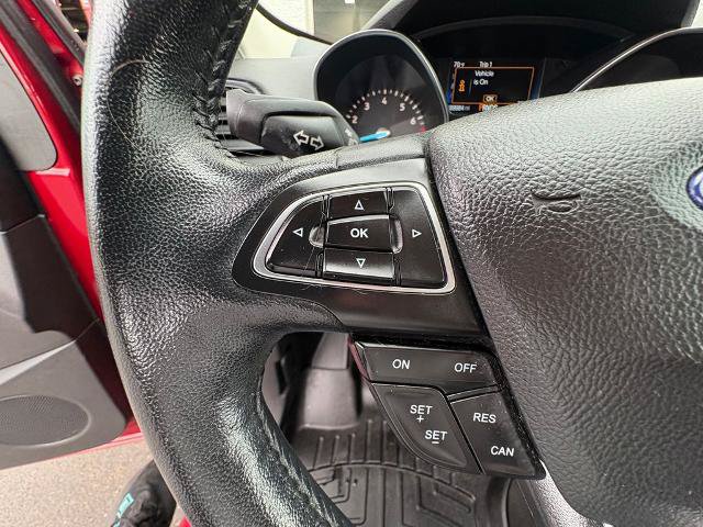 Certified 2019 Ford Escape Titanium AWD/4WD image 17