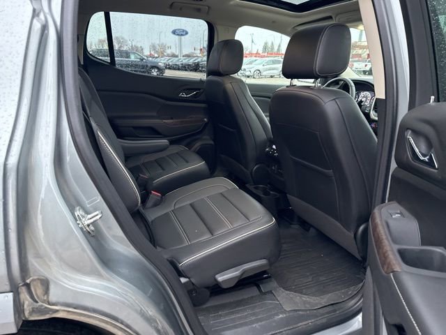 Used 2023 GMC Acadia Denali w/ Denali Ultimate Package image 13