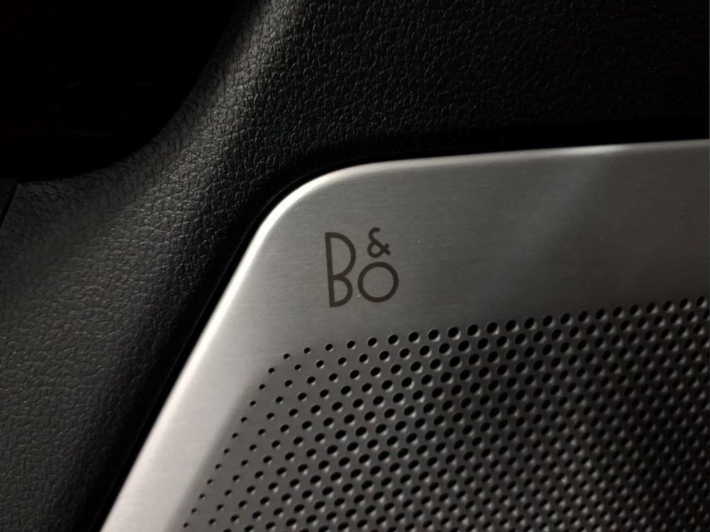 Certified 2025 Ford F150 Lightning Platinum AWD/4WD image 15