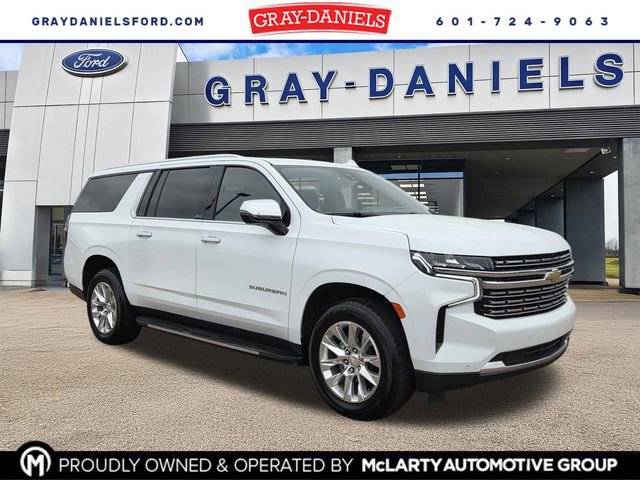 Used 2023 Chevrolet Suburban Premier AWD/4WD image 1