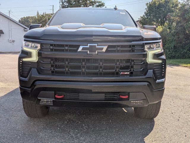 Used 2023 Chevrolet Silverado 1500 LT Trail Boss AWD/4WD image 9