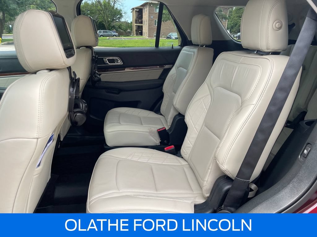 Certified 2018 Ford Explorer Platinum AWD/4WD image 22