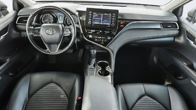 Used 2024 Toyota Camry SE FWD image 25