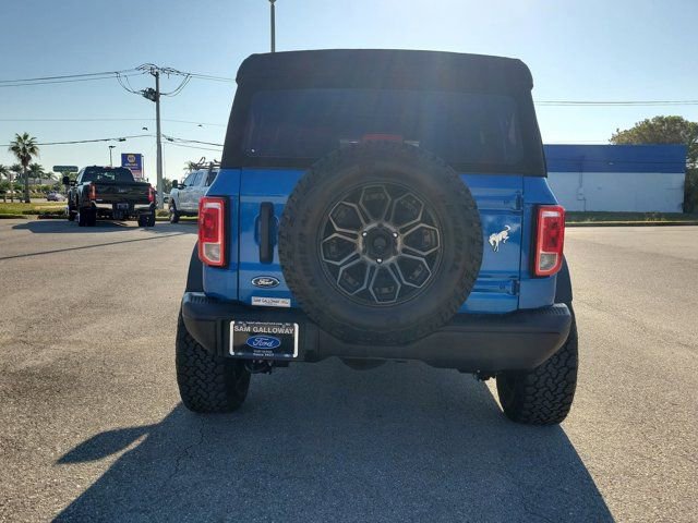 Certified 2022 Ford Bronco Black Diamond image 3