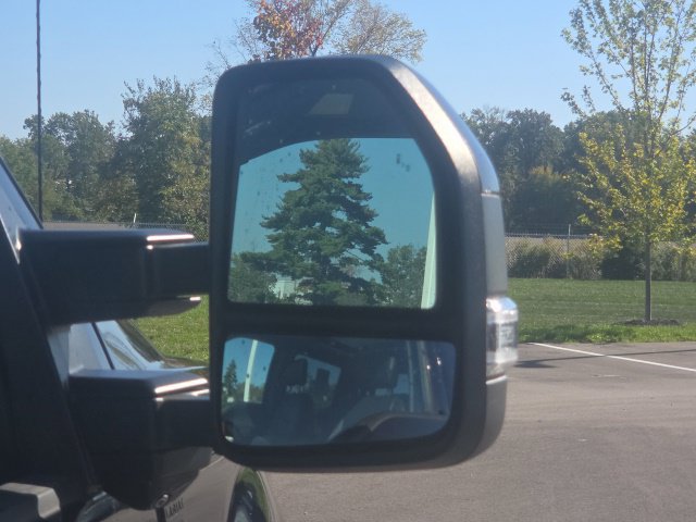 Certified 2020 Ford F350 Lariat AWD/4WD image 7