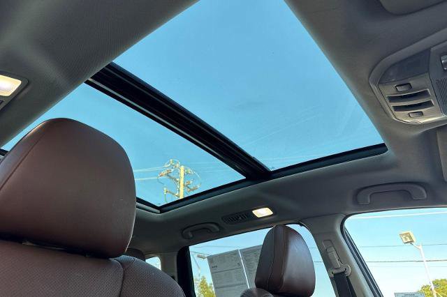 Used 2020 Subaru Ascent Touring w/ Popular Package #2A image 16