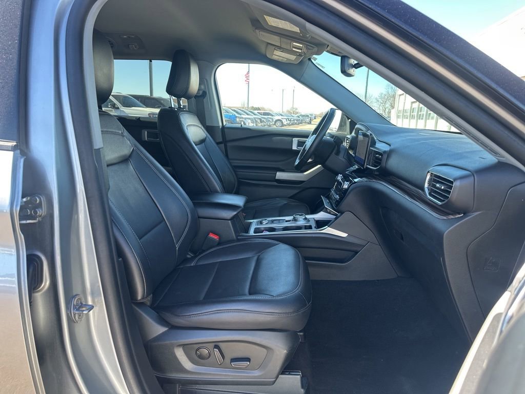 Certified 2023 Ford Explorer Limited image 22