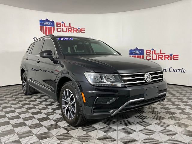 Used 2020 Volkswagen Tiguan SE w/ Panoramic Sunroof Package