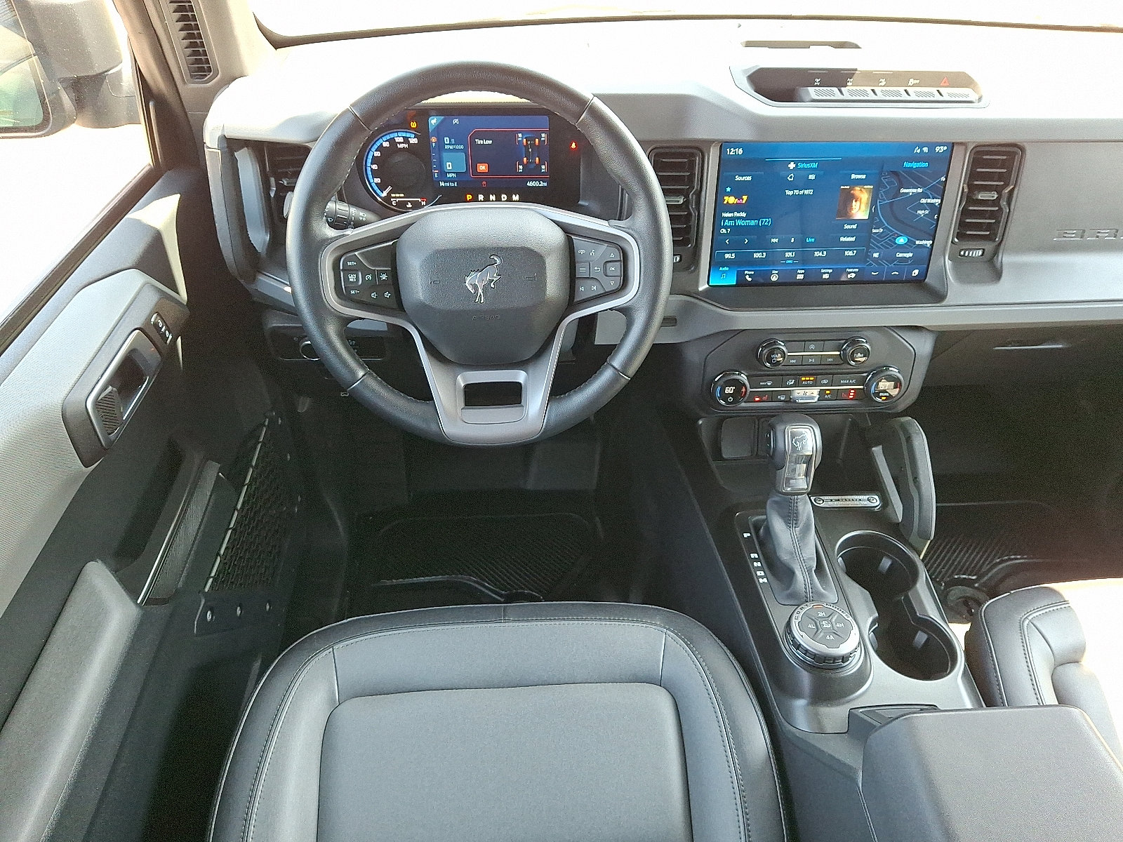 Certified 2024 Ford Bronco Everglades AWD/4WD image 11