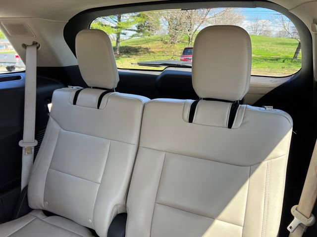 Certified 2023 Ford Explorer Platinum w/ Technology Package image 33