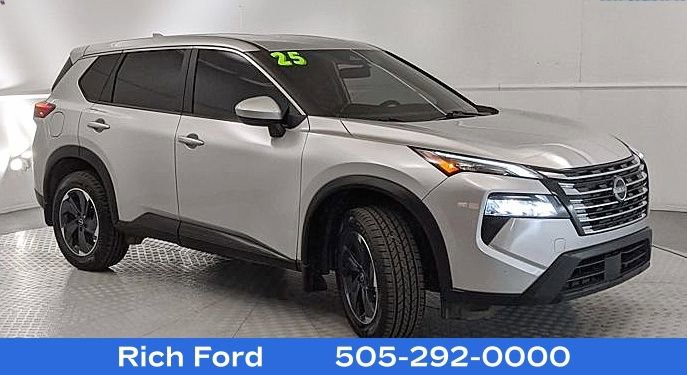 Used 2025 Nissan Rogue SV