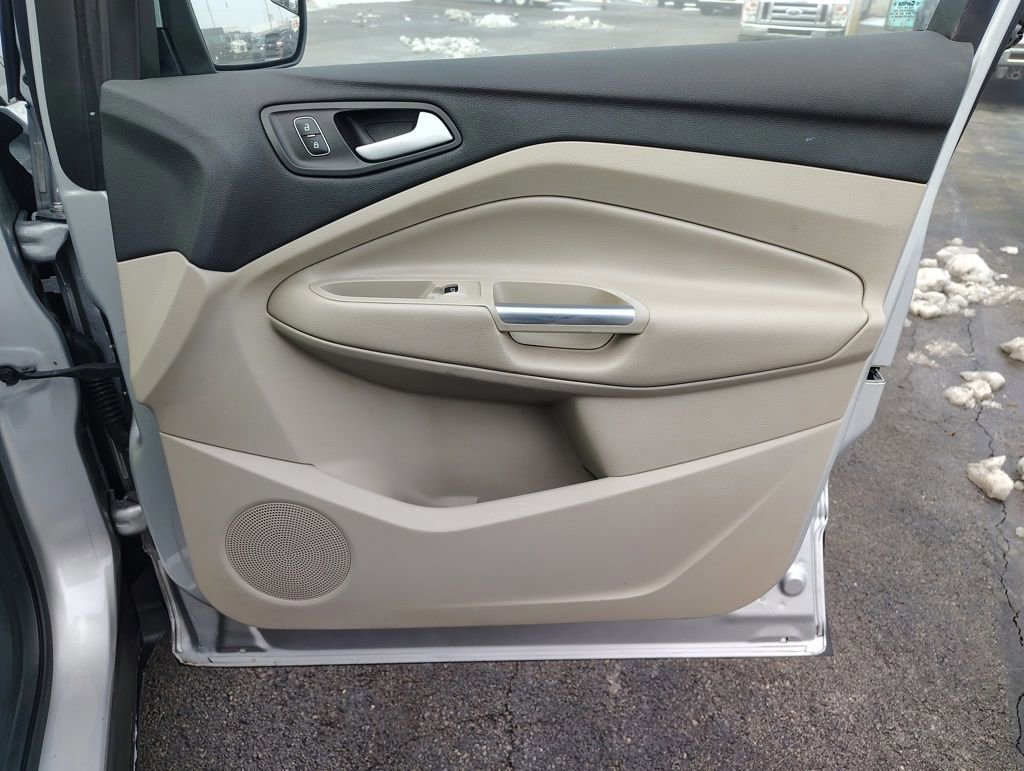 Certified 2019 Ford Escape SEL image 31