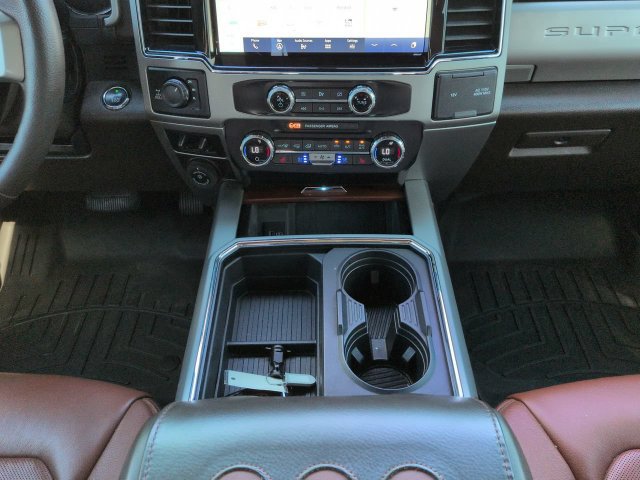 Certified 2022 Ford F250 King Ranch w/ King Ranch Ultimate Package AWD/4WD image 19