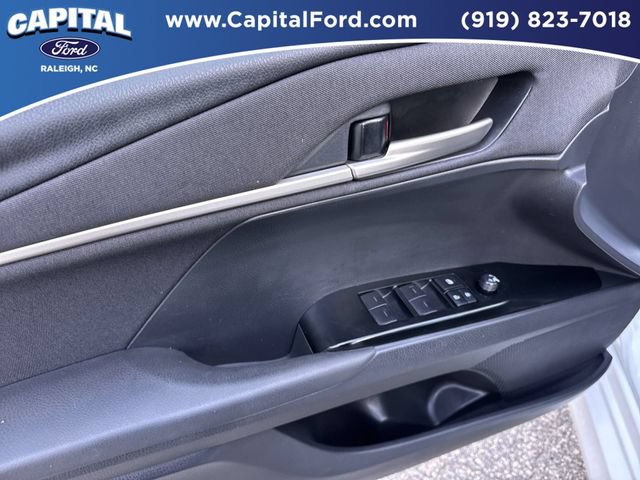 Used 2025 Toyota Camry LE FWD image 20
