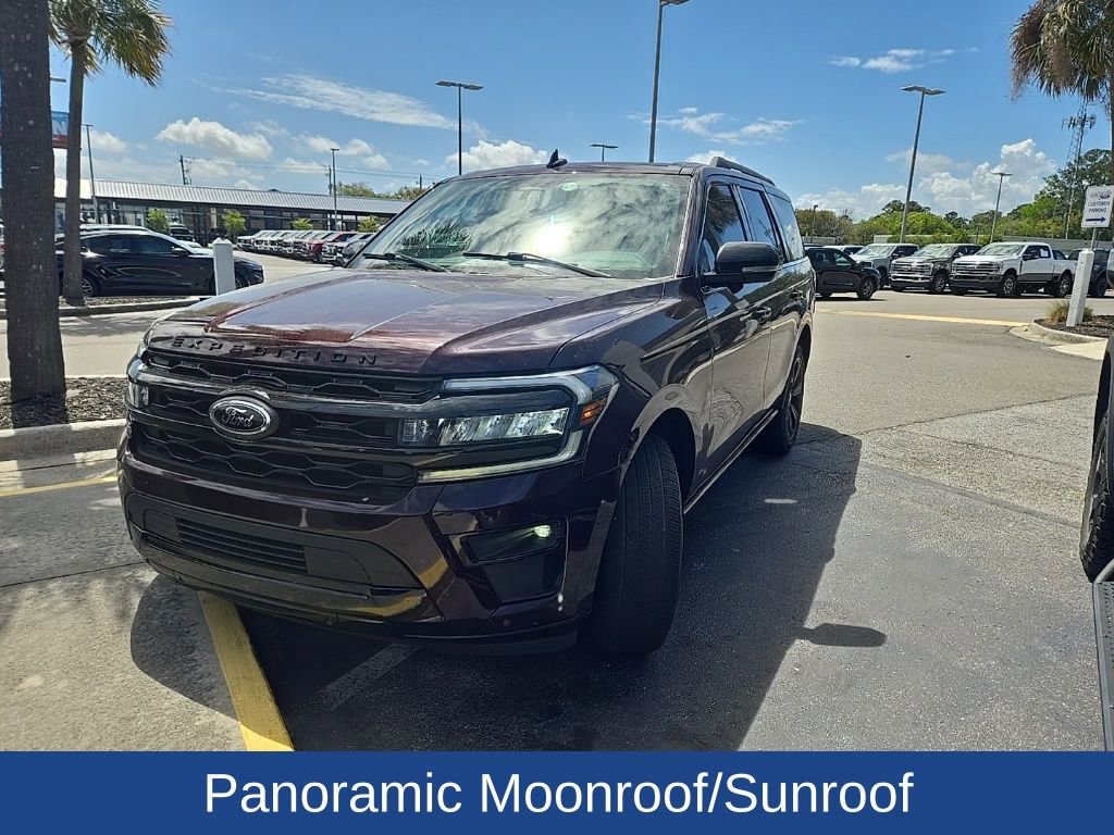 Certified 2023 Ford Expedition Limited image 4
