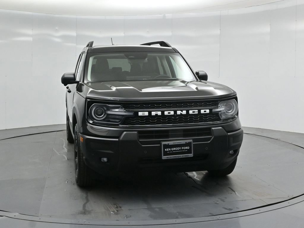 Certified 2025 Ford Bronco Sport Outer Banks w/ Outer Banks Tech Package+ image 6