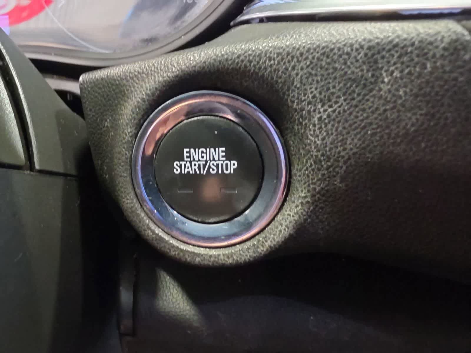 Used 2019 Buick Regal Essence w/ Driver Confidence Package I AWD/4WD image 25