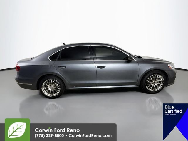 Used 2018 Volkswagen Passat 2.0T SE FWD image 10