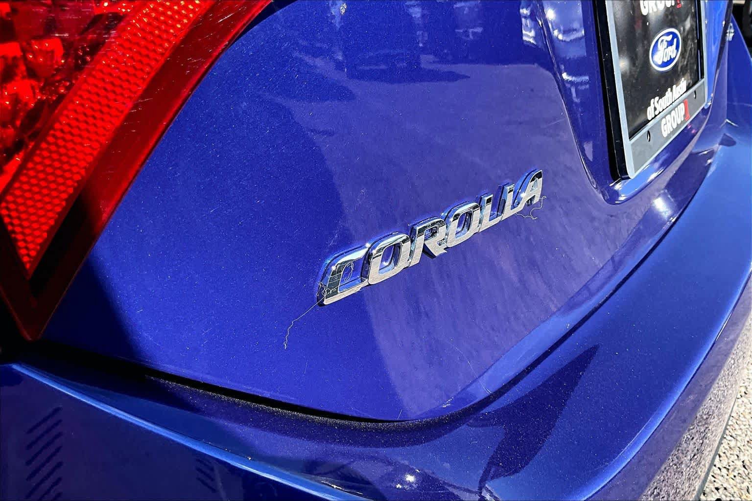 Used 2017 Toyota Corolla SE FWD image 12
