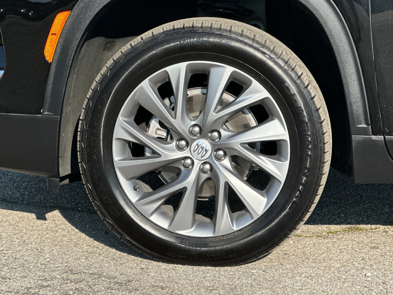 Used 2025 Buick Enclave Preferred image 27