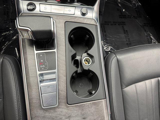 Used 2024 Audi A6 Premium Plus image 21