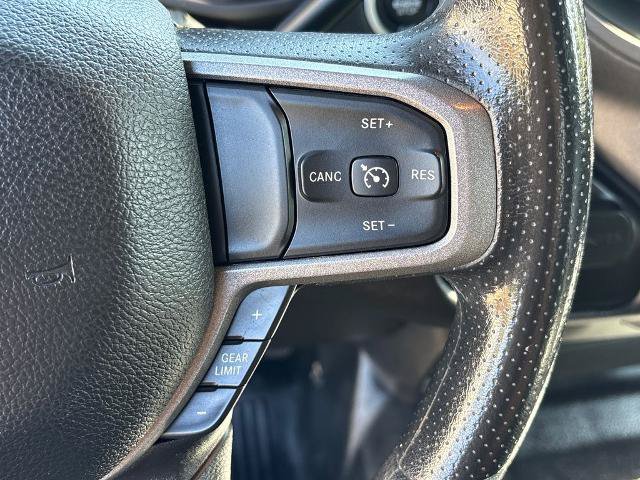Used 2024 RAM 3500 Tradesman w/ Chrome Appearance Group AWD/4WD image 16
