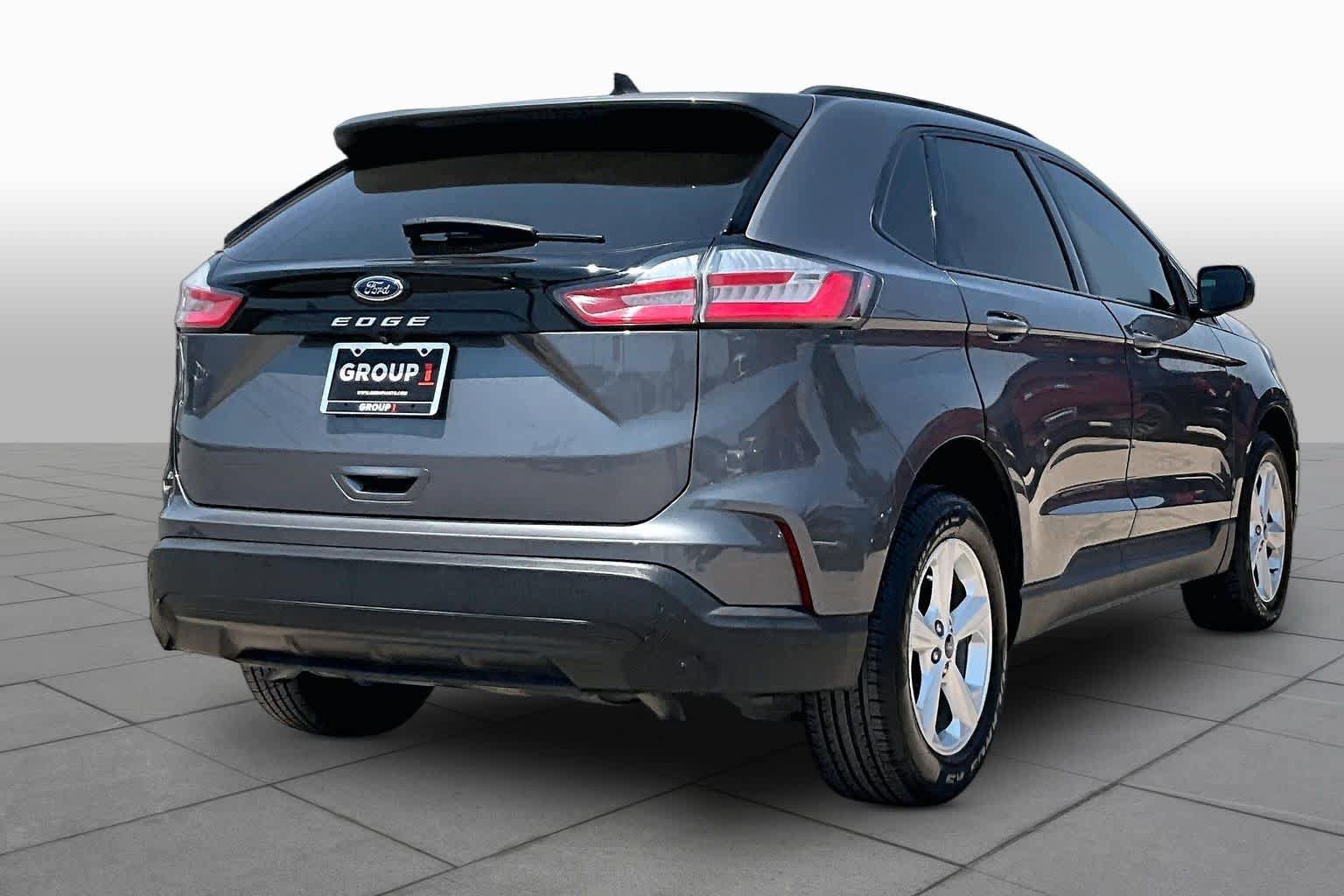 Certified 2021 Ford Edge SE FWD image 12