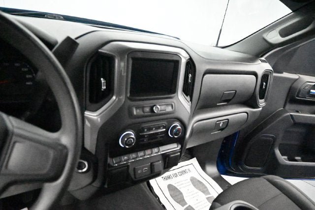 Used 2022 Chevrolet Silverado 1500 Custom w/ LPO, Dark Essentials Package AWD/4WD image 29