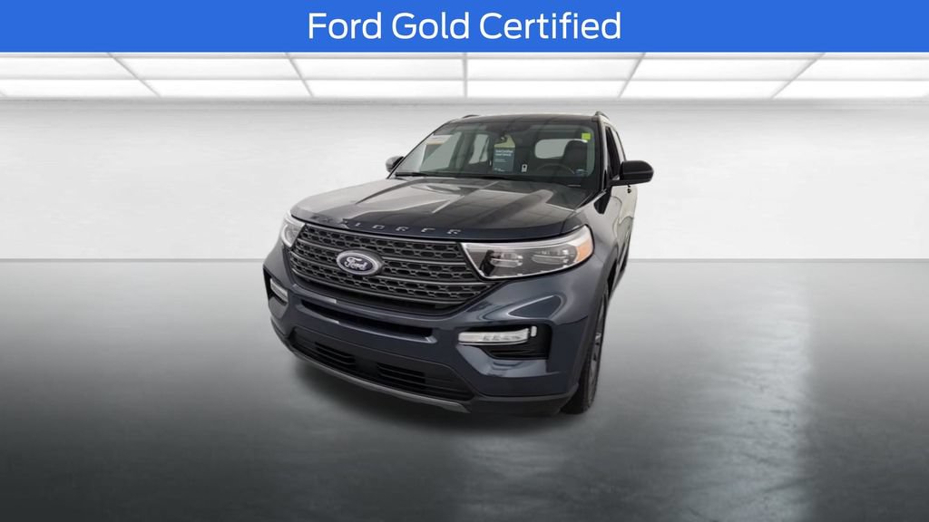 Certified 2024 Ford Explorer XLT w/ Equipment Group 202A AWD/4WD image 2