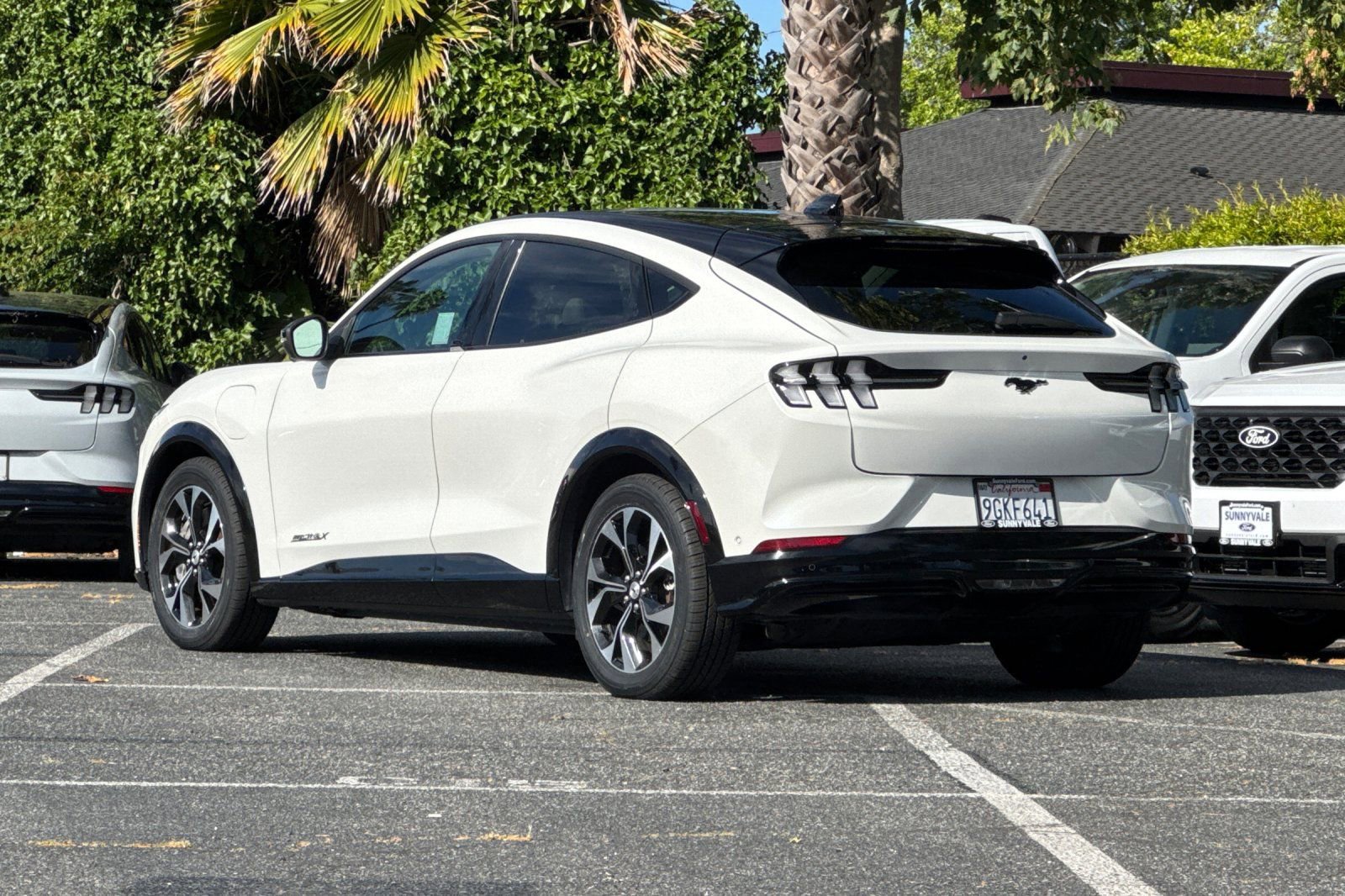 Certified 2023 Ford Mustang Mach-E Premium AWD/4WD image 6