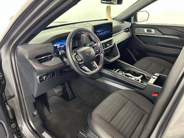 Certified 2025 Ford Explorer ST-Line w/ ST-Line Street Pack AWD/4WD image 13