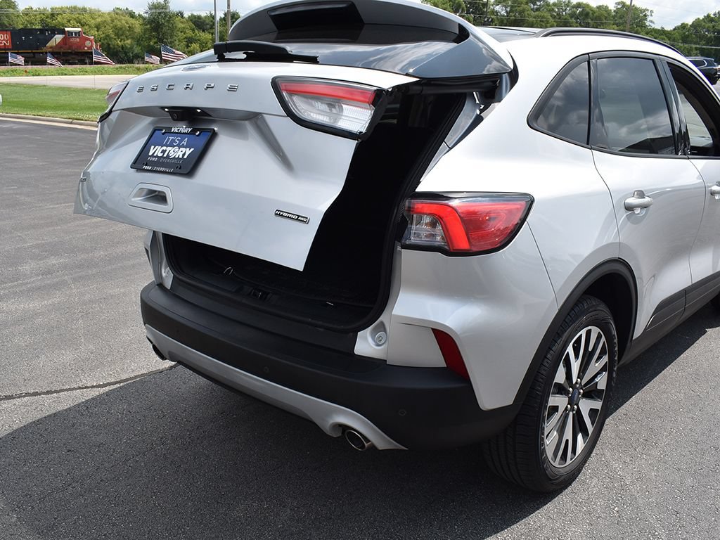 Certified 2020 Ford Escape SE Sport AWD/4WD image 29