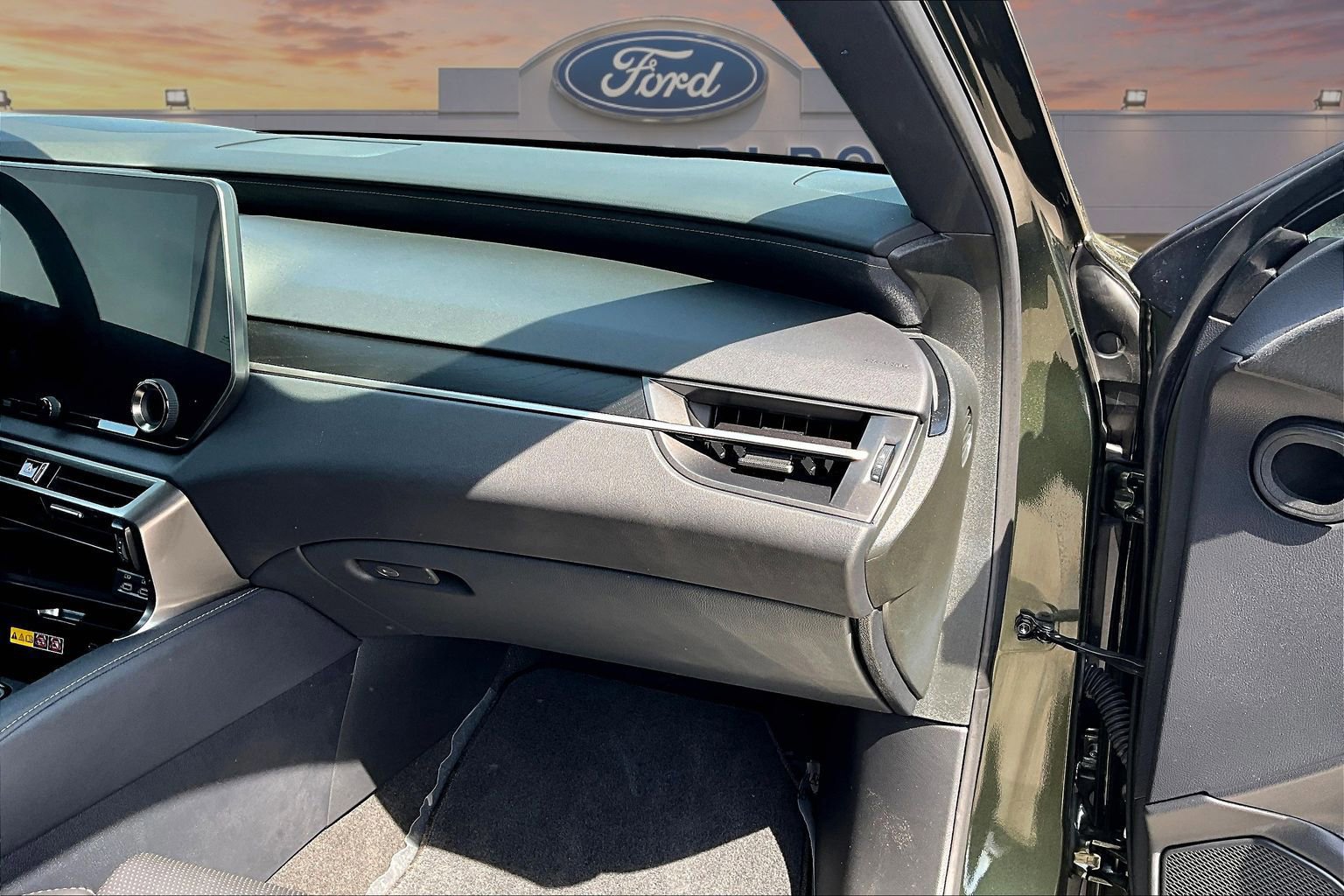 Used 2023 Lexus RX 350 AWD w/ Accessory Package (Z1) image 17